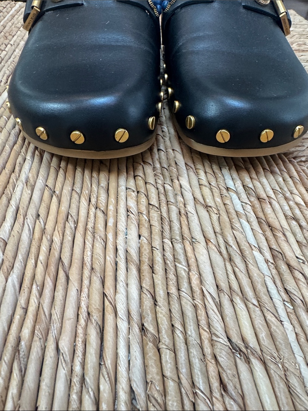 Veronica Beard Fern Black Leather Studded Mule Clogs Embellished Charms 8 - Picture 3 of 10